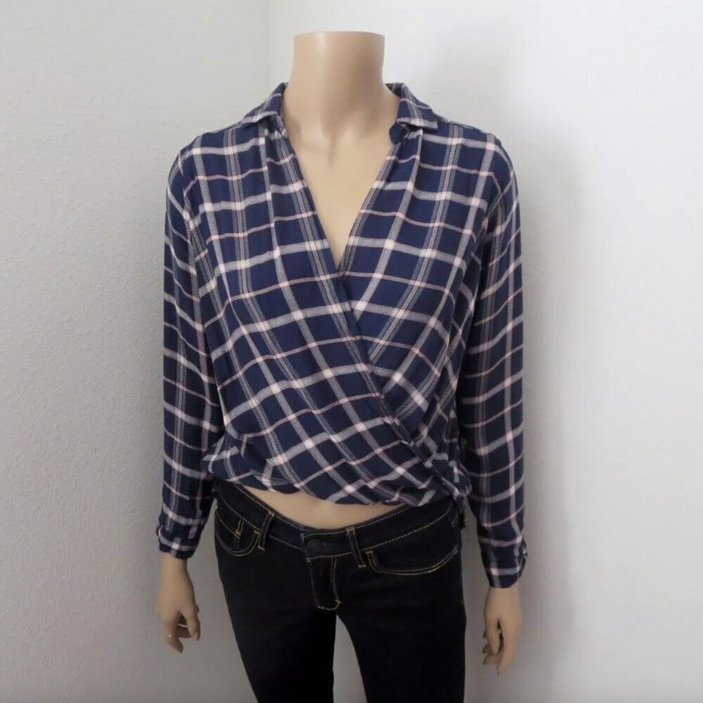 Hollister Cropped Plaid Wrap Front Shirt Size XS Navy Blue & Pink